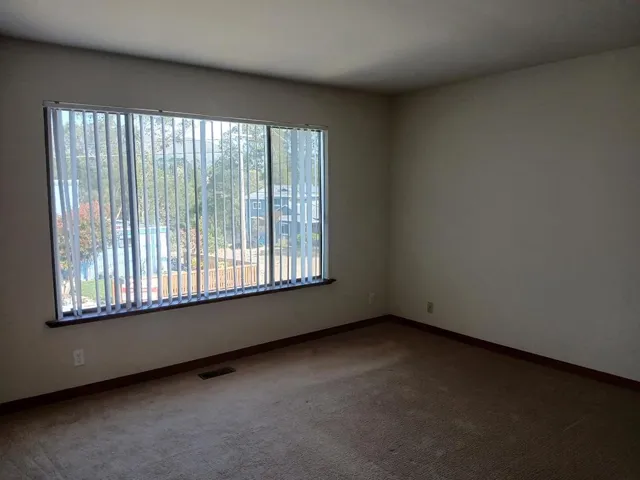 630 Buena Vista Street, Moss Beach, California 94038