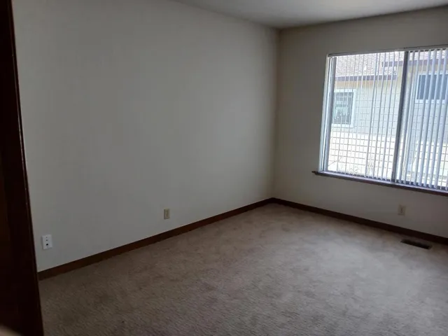 630 Buena Vista Street, Moss Beach, California 94038