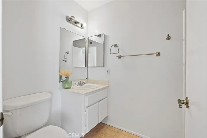 1 Slocum, Irvine, California 92620