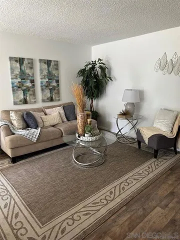 6930 Hyde Park Dr 101, San Diego, California 92119