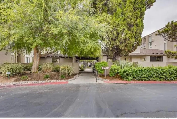 6930 Hyde Park Dr 101, San Diego, California 92119
