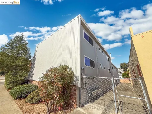 627 Richardson St, Martinez, California 94553
