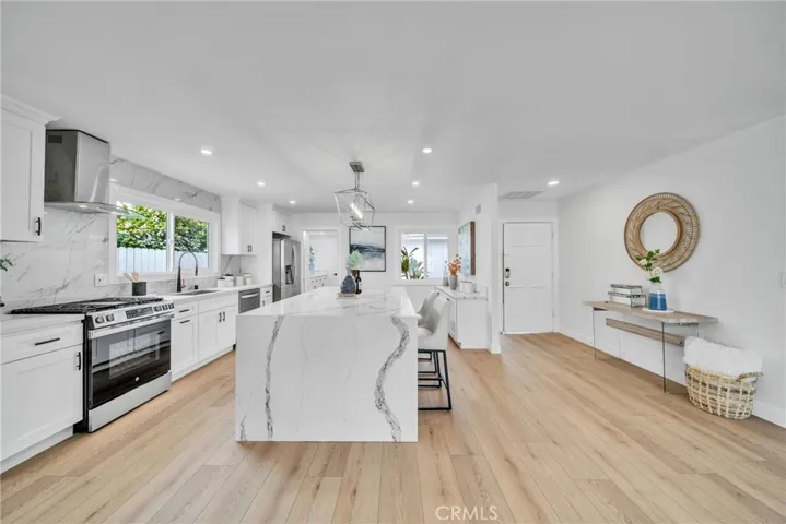6934 Lofty Grove, Rancho Palos Verdes, California 90275