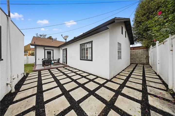 6250 Western Avenue, Whittier, California 90601