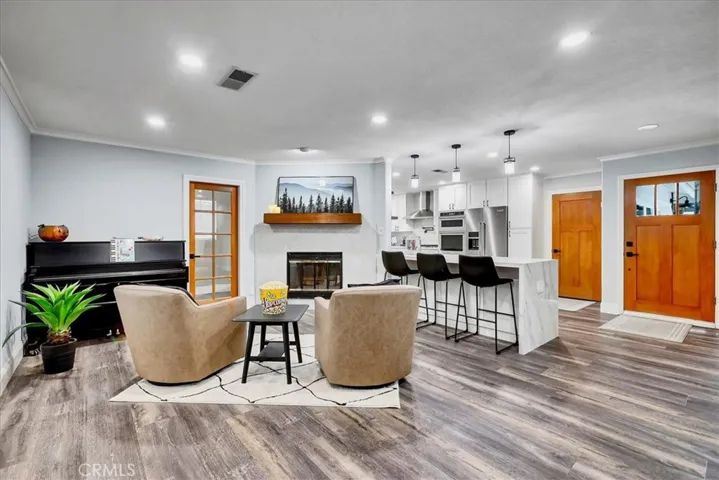 11862 Bartlett Street, Garden Grove, California 92845