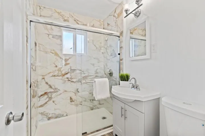 2575 S. Winchester Boulevard, Campbell, California 95008