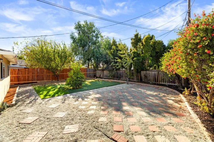 2575 S. Winchester Boulevard, Campbell, California 95008