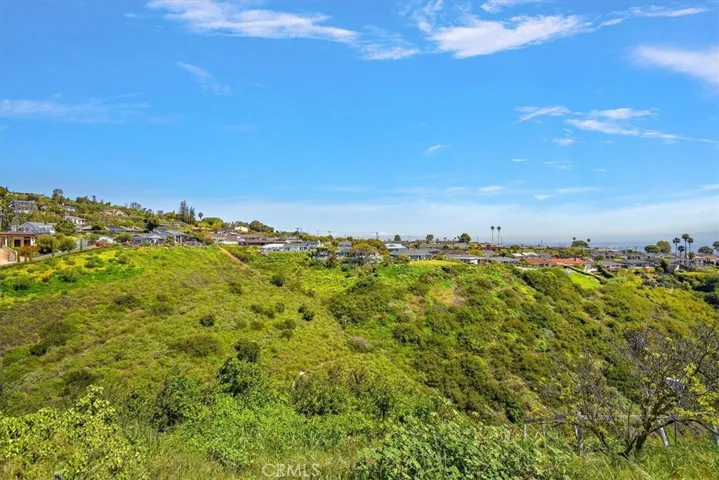 2727 San Ramon Drive, Rancho Palos Verdes, California 90275