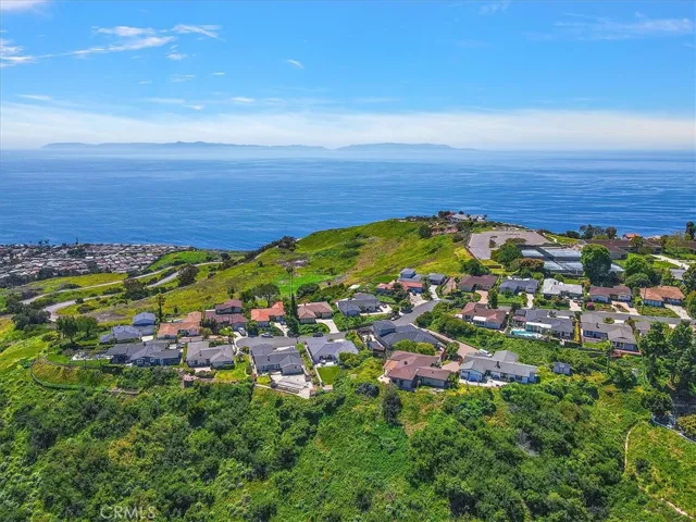 2727 San Ramon Drive, Rancho Palos Verdes, California 90275