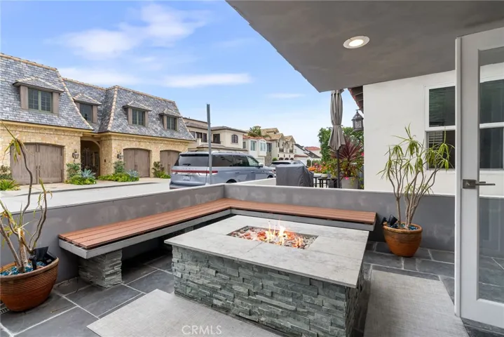 1317 W Bay Avenue, Newport Beach, California 92661