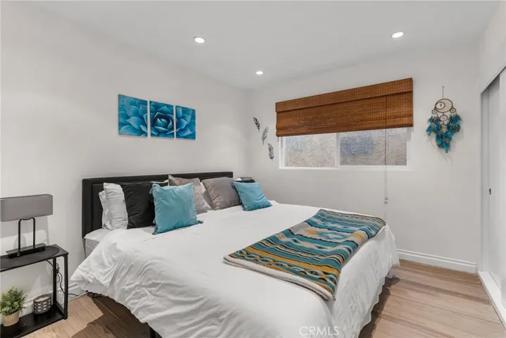 1317 W Bay Avenue, Newport Beach, California 92661