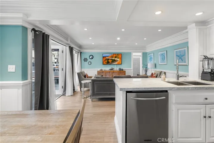 1317 W Bay Avenue, Newport Beach, California 92661