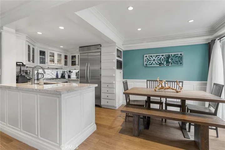 1317 W Bay Avenue, Newport Beach, California 92661
