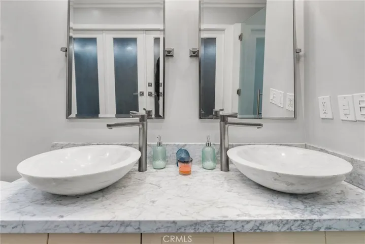 1317 W Bay Avenue, Newport Beach, California 92661