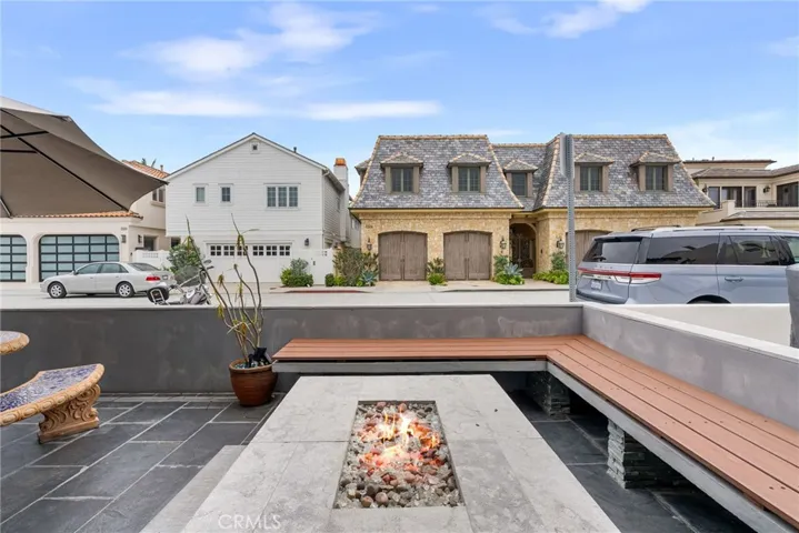 1317 W Bay Avenue, Newport Beach, California 92661