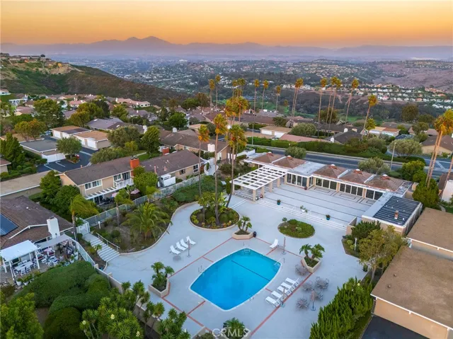 31561 Crystal Sands Drive, Laguna Niguel, California 92677