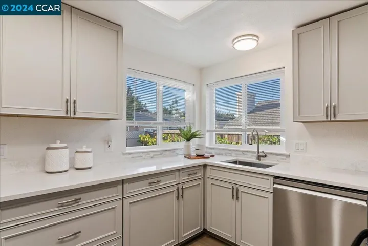 228 Western Hills Dr, Pleasant Hill, California 94523