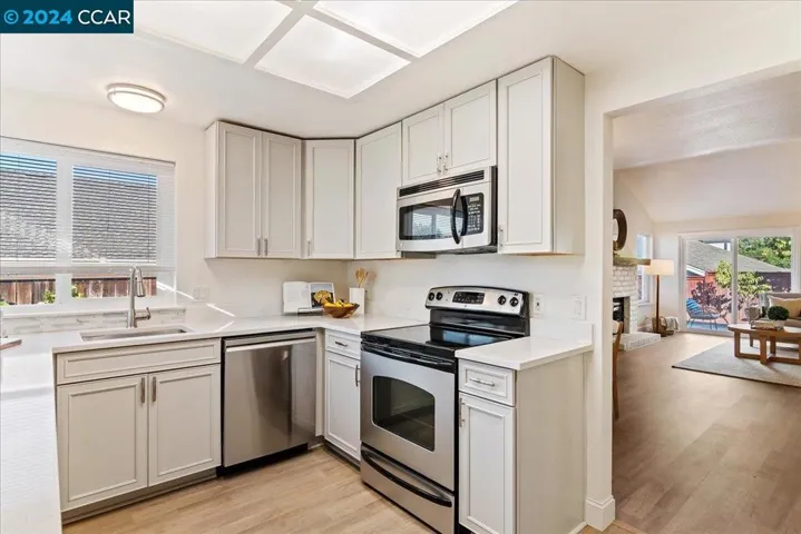 228 Western Hills Dr, Pleasant Hill, California 94523