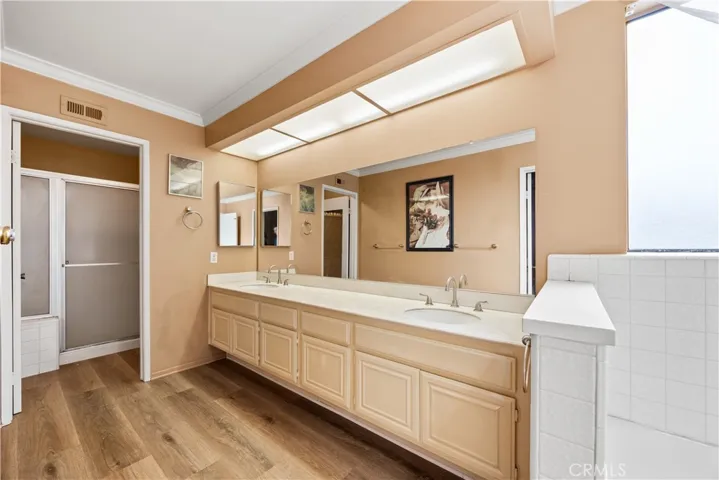 7932 Casaba Avenue, Winnetka, California 91306