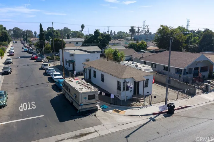 8800 Compton Avenue, Los Angeles, California 90002