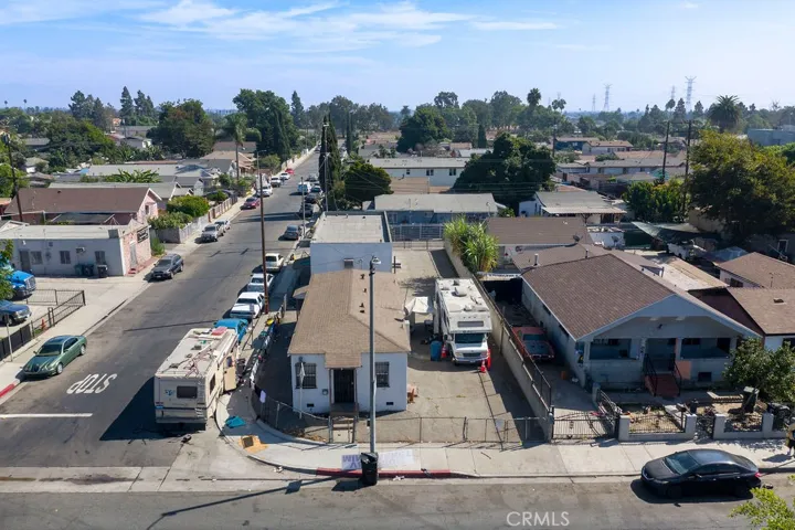 8800 Compton Avenue, Los Angeles, California 90002