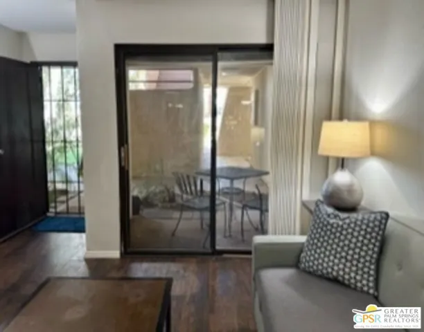 2810 N Arcadia Court 107, Palm Springs, California 92262