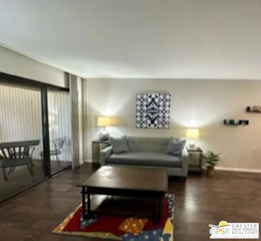 2810 N Arcadia Court 107, Palm Springs, California 92262