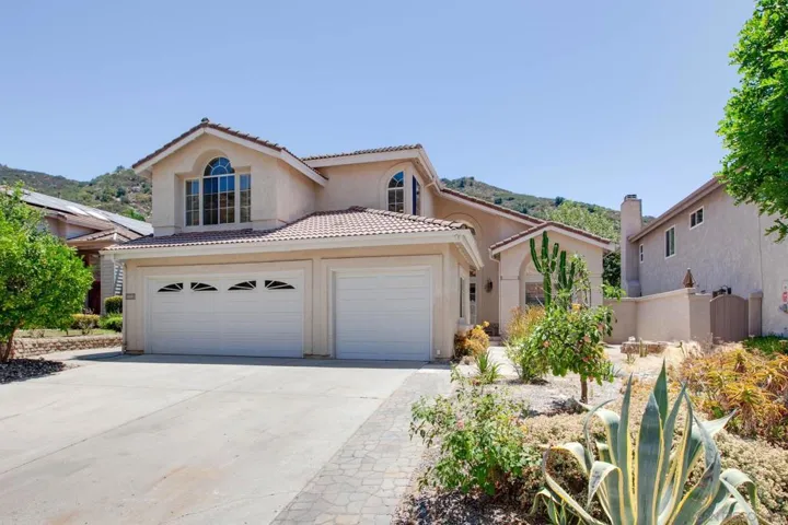 15951 Hidden Valley Dr, Poway, California 92064