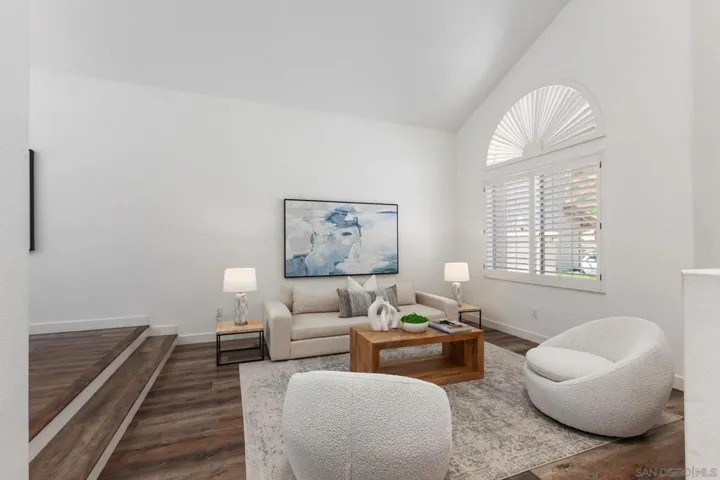 15951 Hidden Valley Dr, Poway, California 92064