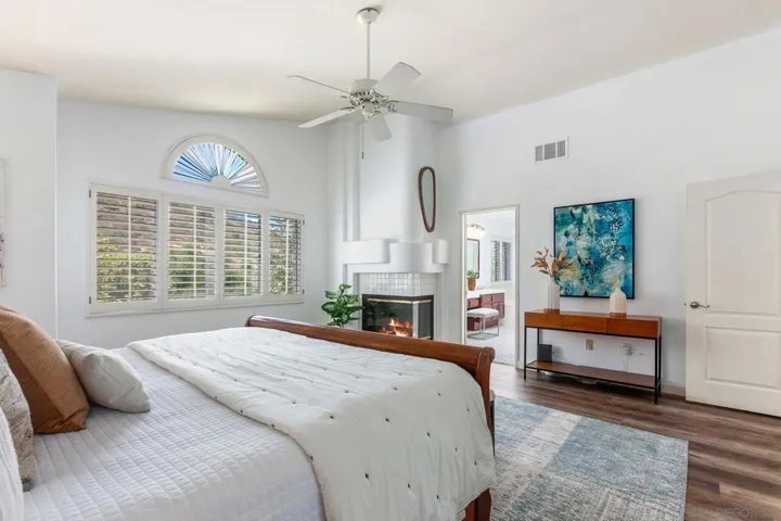 15951 Hidden Valley Dr, Poway, California 92064