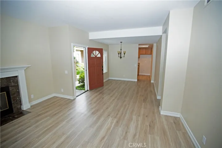 65 Goldenrod, Irvine, California 92614