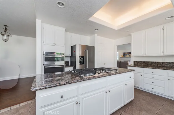 28105 Hollyberry Lane, Yorba Linda, California 92887