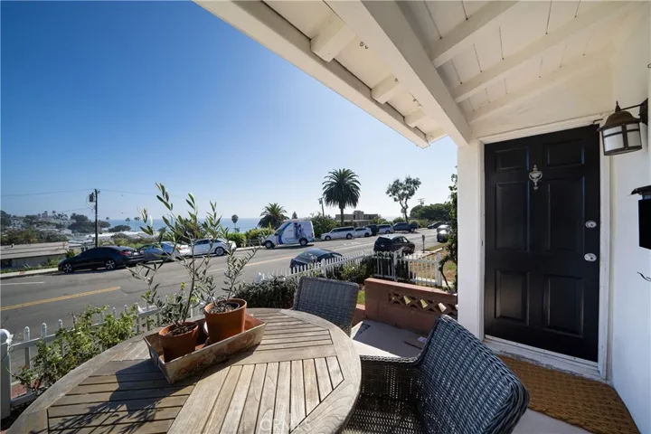 210 Cliff Drive, Laguna Beach, California 92651