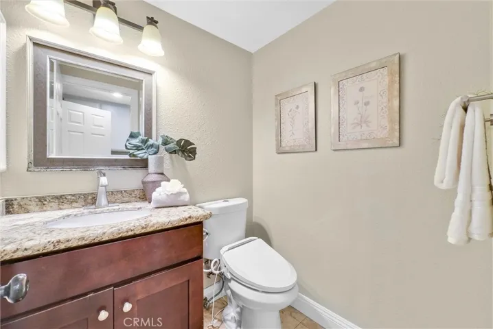 2548 Crown Way, Fullerton, California 92833