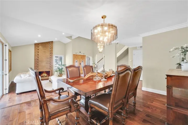 2548 Crown Way, Fullerton, California 92833