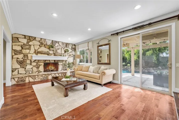 2548 Crown Way, Fullerton, California 92833