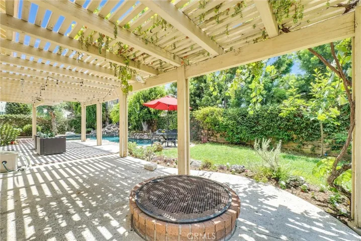 2548 Crown Way, Fullerton, California 92833