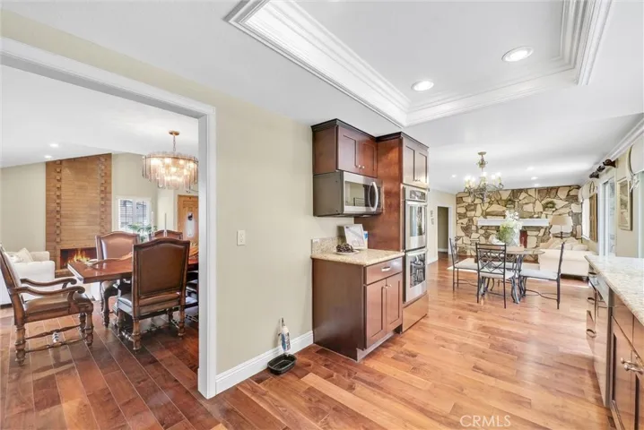 2548 Crown Way, Fullerton, California 92833