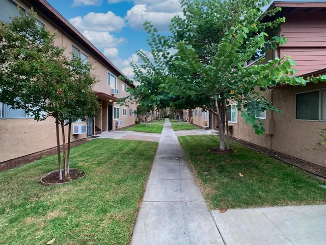 9723 Winter Gardens Boulevard 121, Lakeside, California 92040