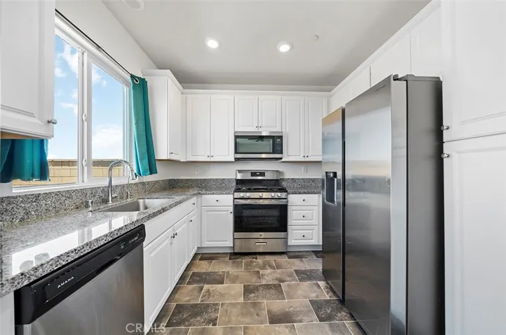 12964 Claremore Street, Victorville, California 92392