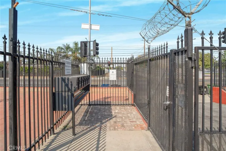 11966 Saticoy Street, North Hollywood, California 91605