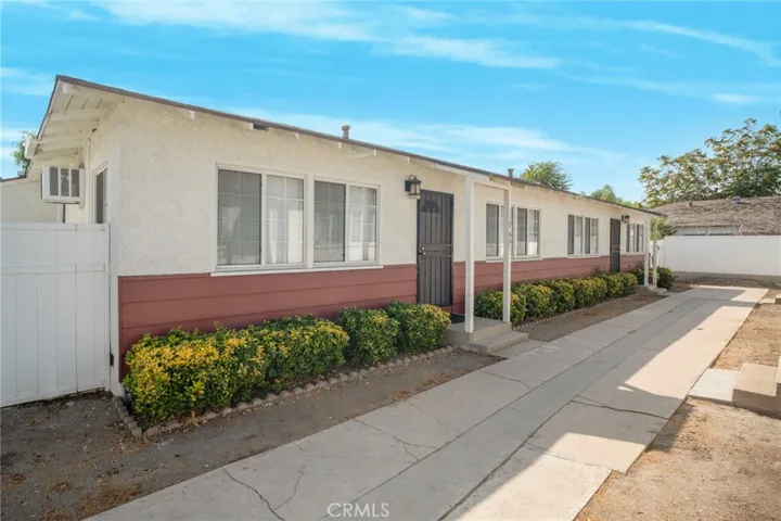 11966 Saticoy Street, North Hollywood, California 91605