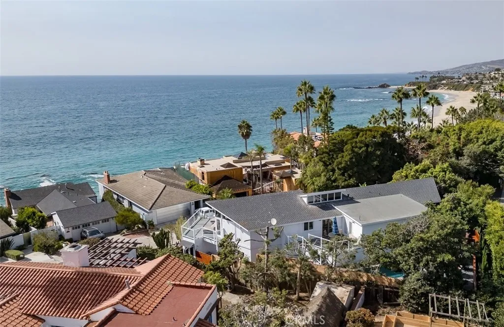 2 Camel Point Drive, Laguna Beach, California 92651 home-pic-42