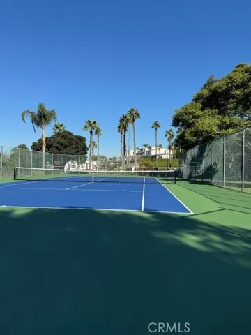 Community tennis court