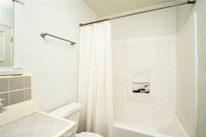 Unit 3-View of other side of full bath