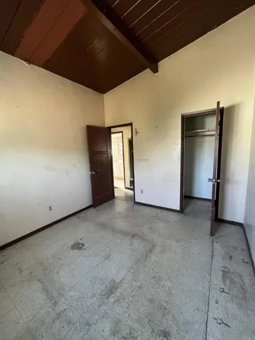 1035 S 39th Street, San Diego, California 92113