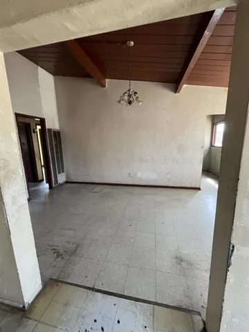 1035 S 39th Street, San Diego, California 92113