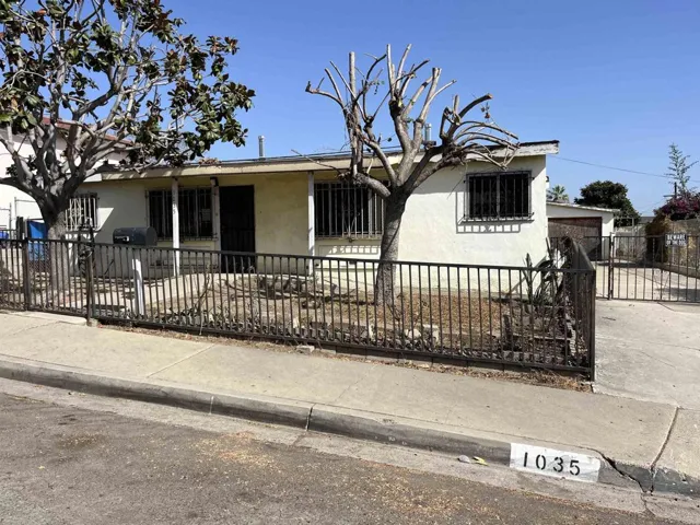 1035 S 39th Street, San Diego, California 92113
