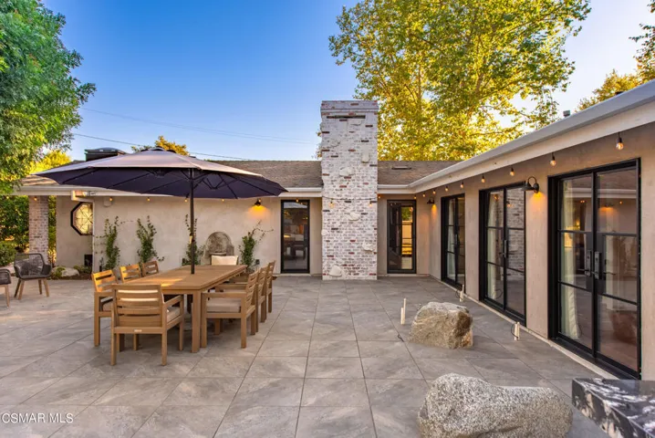 6230 Chesebro Rd Agoura Hills-12