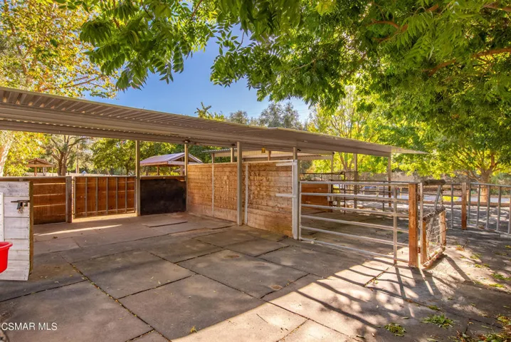 6230 Chesebro Rd Agoura Hills-132